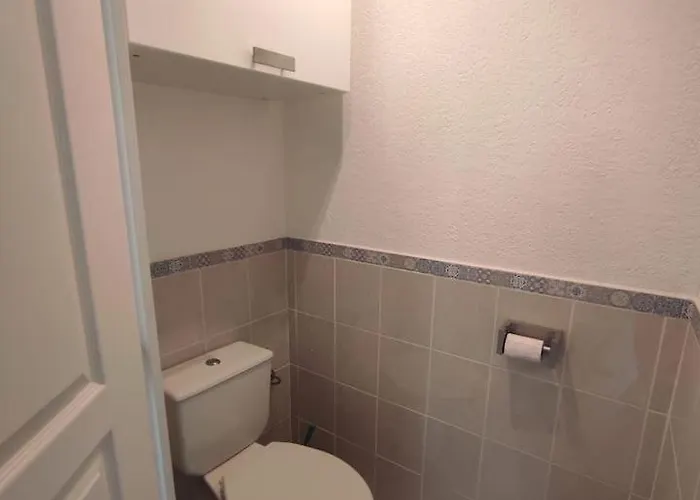 Appartement Cosy Dans Avec Piscine