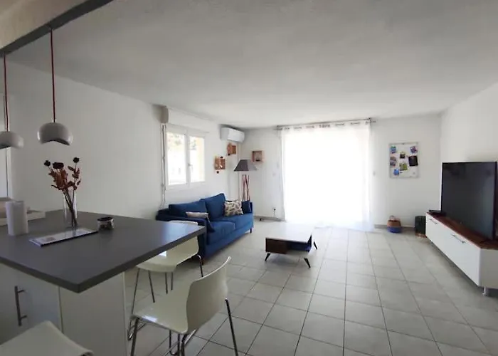 Cosy Dans Résidence Avec Piscine Apartamento Saint-Raphaël